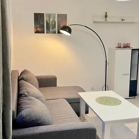 Wyszyńskiego Street 2 Apartament *