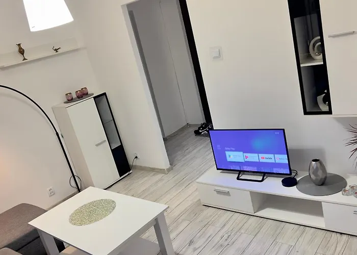 Apartment Wyszynskiego Street 2